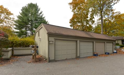 862 Heritage Village Southbury CT 06488