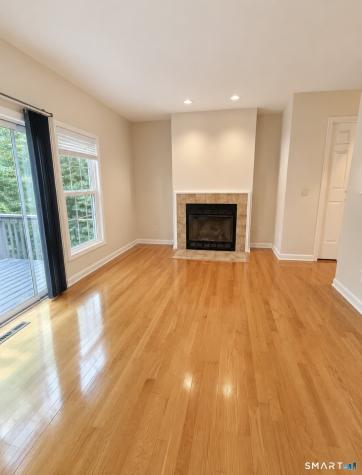 68 Foxbridge Village Branford CT 06405