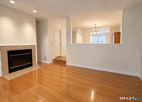 68 Foxbridge Village Branford CT 06405