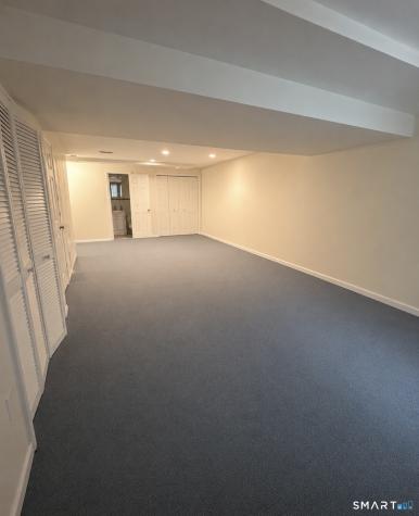 68 Foxbridge Village Branford CT 06405