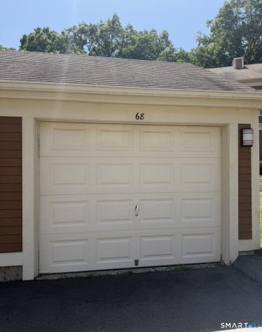 68 Foxbridge Village Branford CT 06405