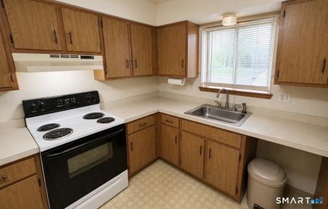 975 Meriden Road Waterbury CT 06705