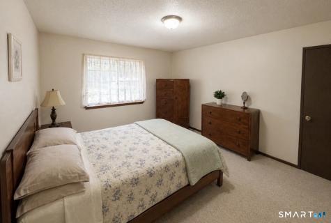 975 Meriden Road Waterbury CT 06705