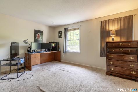 283 Strawberry Circle Windsor CT 06095