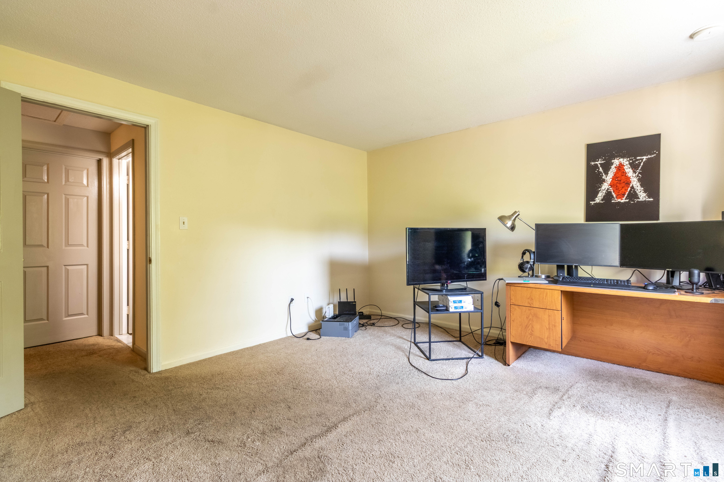 283 Strawberry Circle Windsor CT 06095