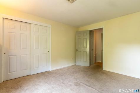 283 Strawberry Circle Windsor CT 06095