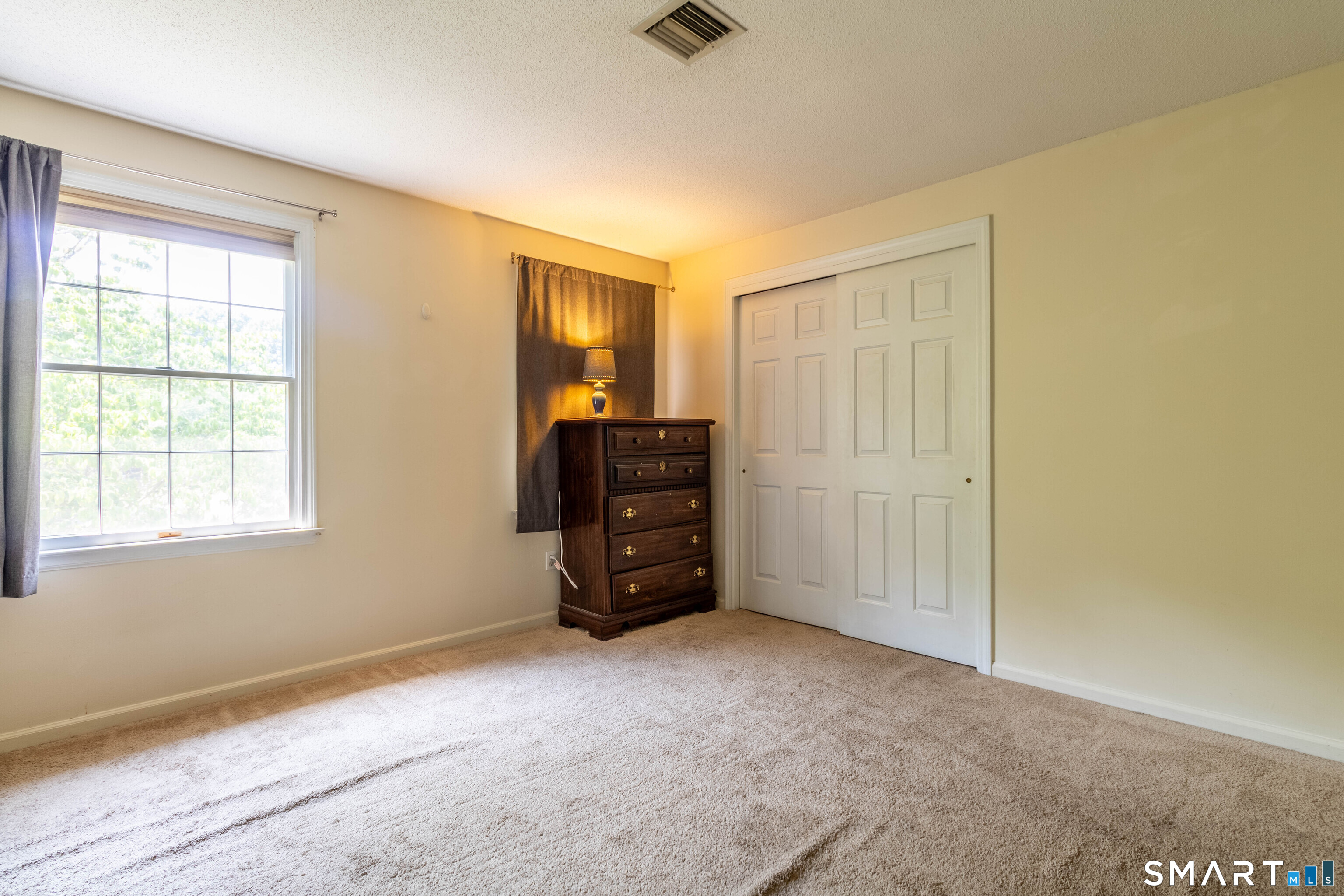 283 Strawberry Circle Windsor CT 06095