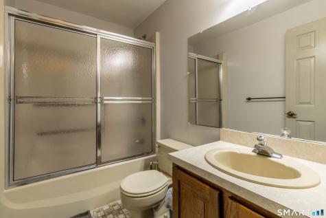 283 Strawberry Circle Windsor CT 06095