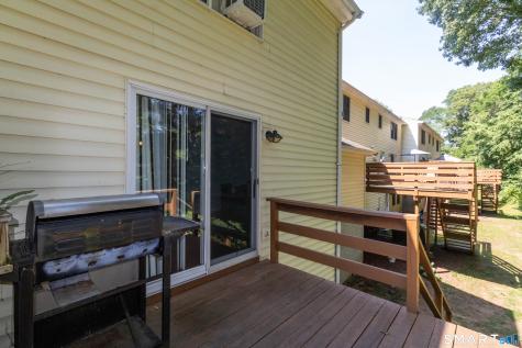 283 Strawberry Circle Windsor CT 06095