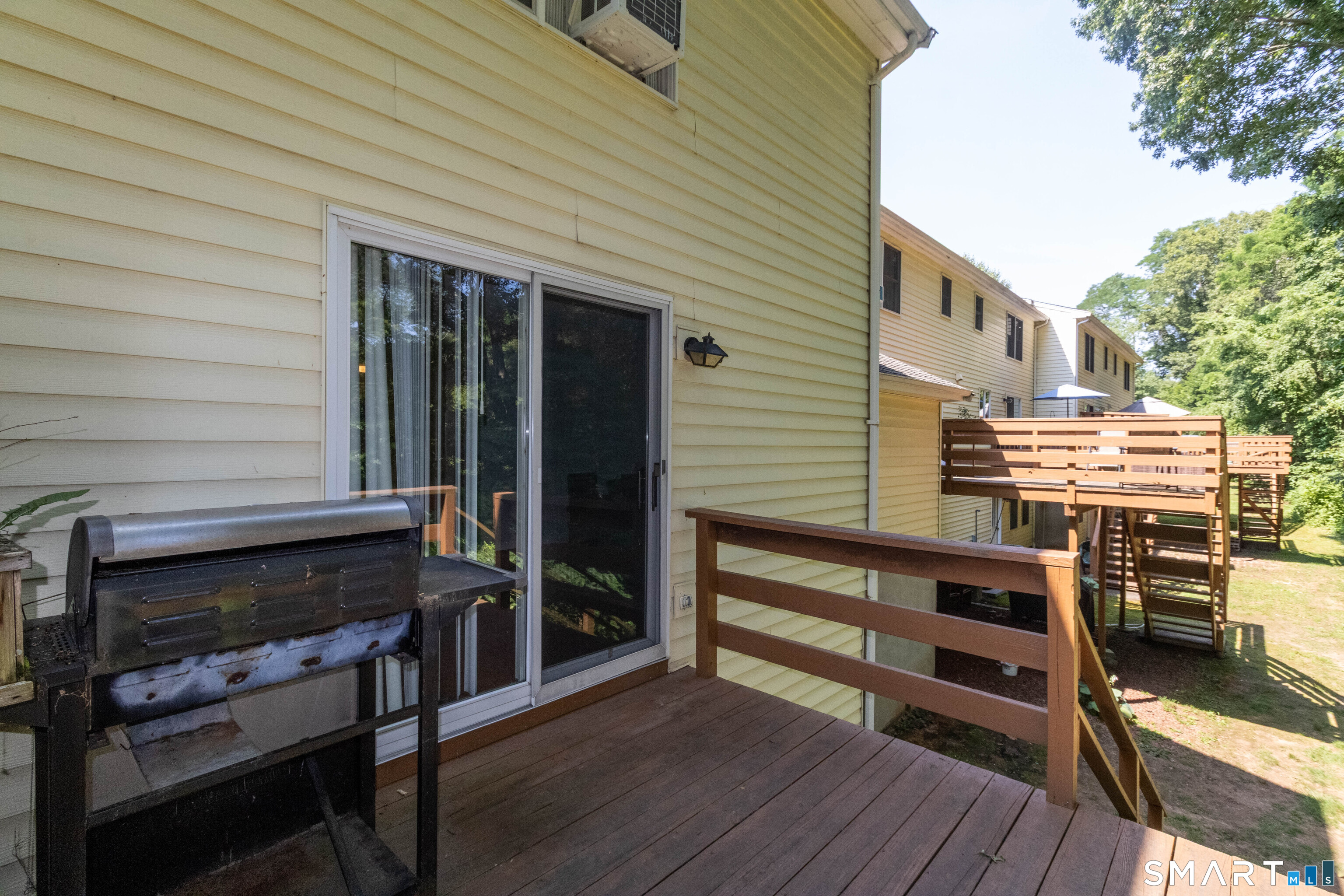 283 Strawberry Circle Windsor CT 06095