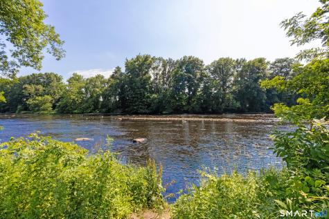 283 Strawberry Circle Windsor CT 06095