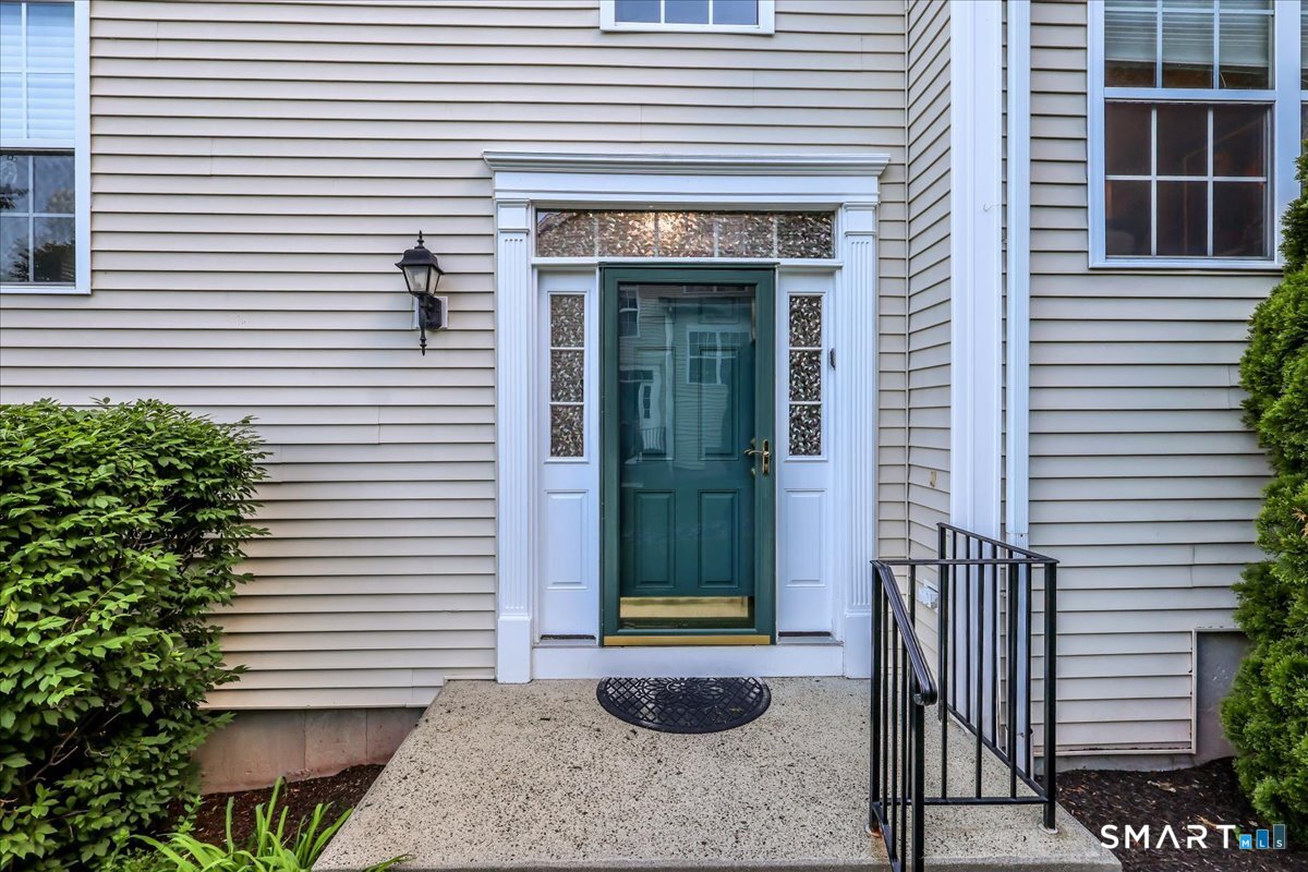 2101 Eaton Court Danbury CT 06811