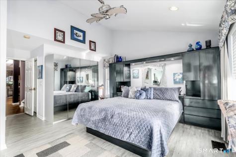 2101 Eaton Court Danbury CT 06811