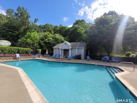2101 Eaton Court Danbury CT 06811