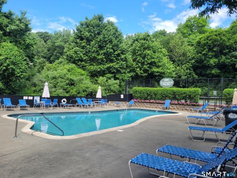 2101 Eaton Court Danbury CT 06811