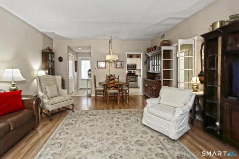 1041 Heritage Village Southbury CT 06488