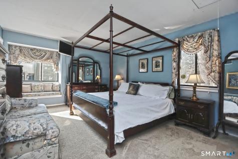 1041 Heritage Village Southbury CT 06488