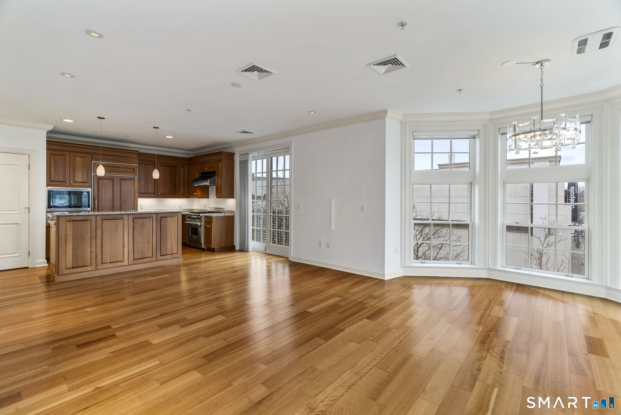 85 Memorial Road West Hartford CT 06107