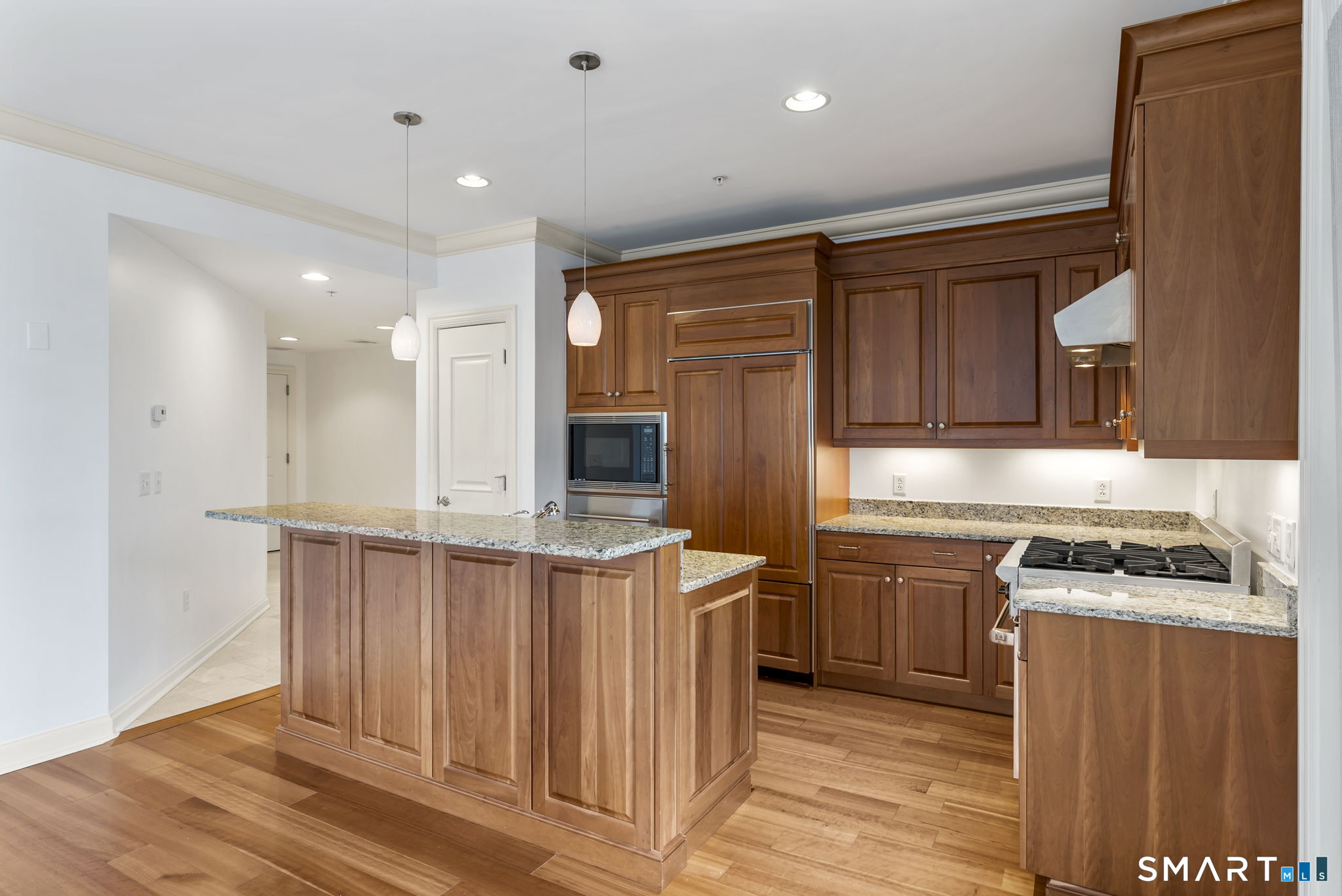 85 Memorial Road West Hartford CT 06107