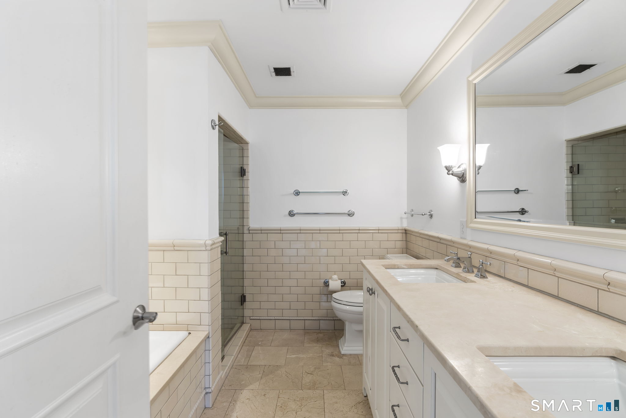 85 Memorial Road West Hartford CT 06107