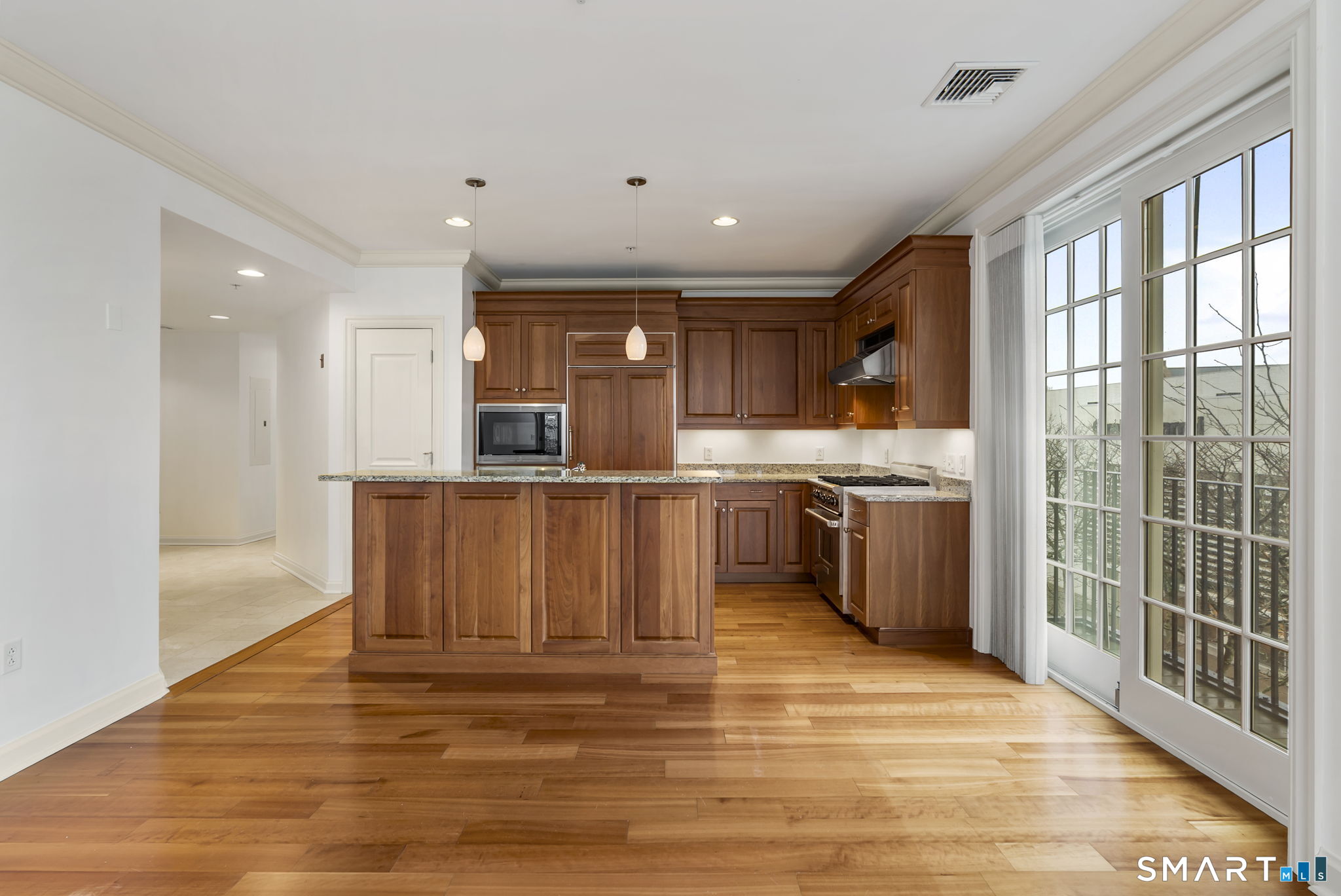 85 Memorial Road West Hartford CT 06107