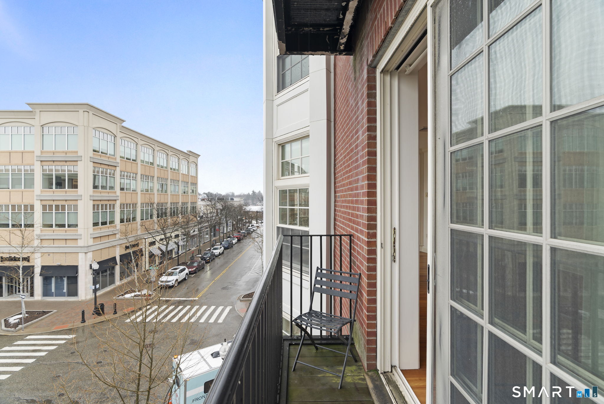 85 Memorial Road West Hartford CT 06107