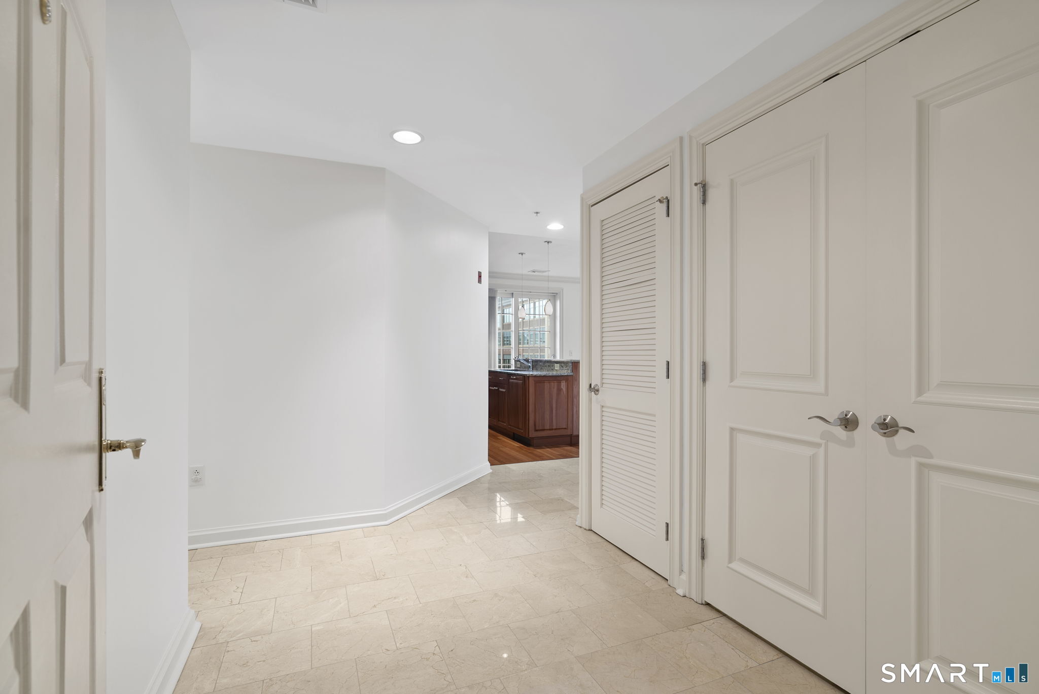 85 Memorial Road West Hartford CT 06107