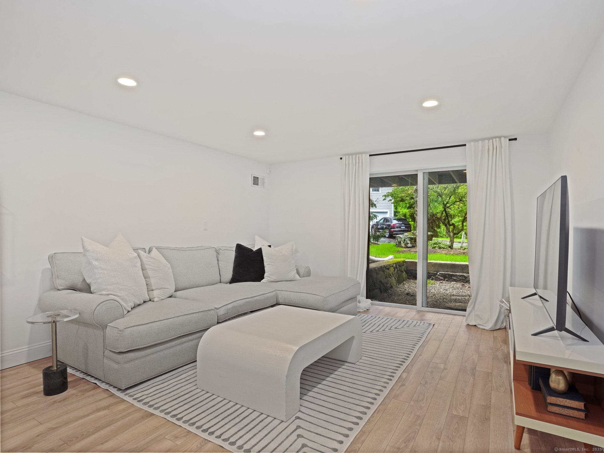 253 New Norwalk Road New Canaan CT 06840
