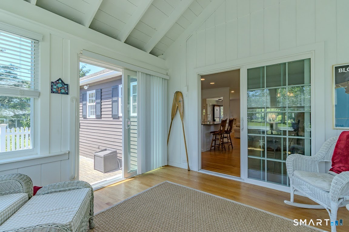5 Thelbridge Street Madison CT 06443