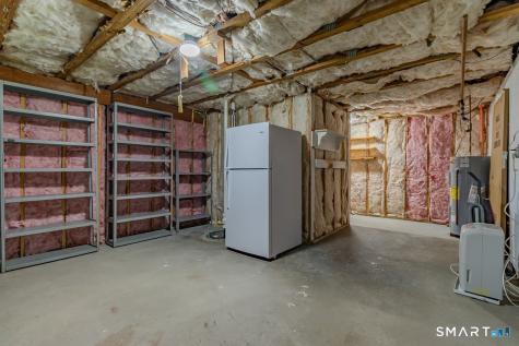5 Thelbridge Street Madison CT 06443
