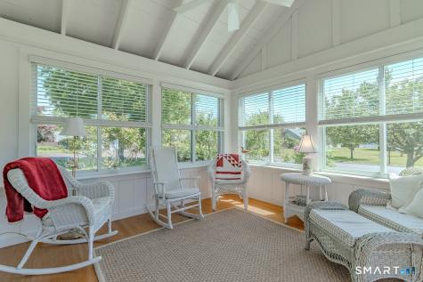 5 Thelbridge Street Madison CT 06443