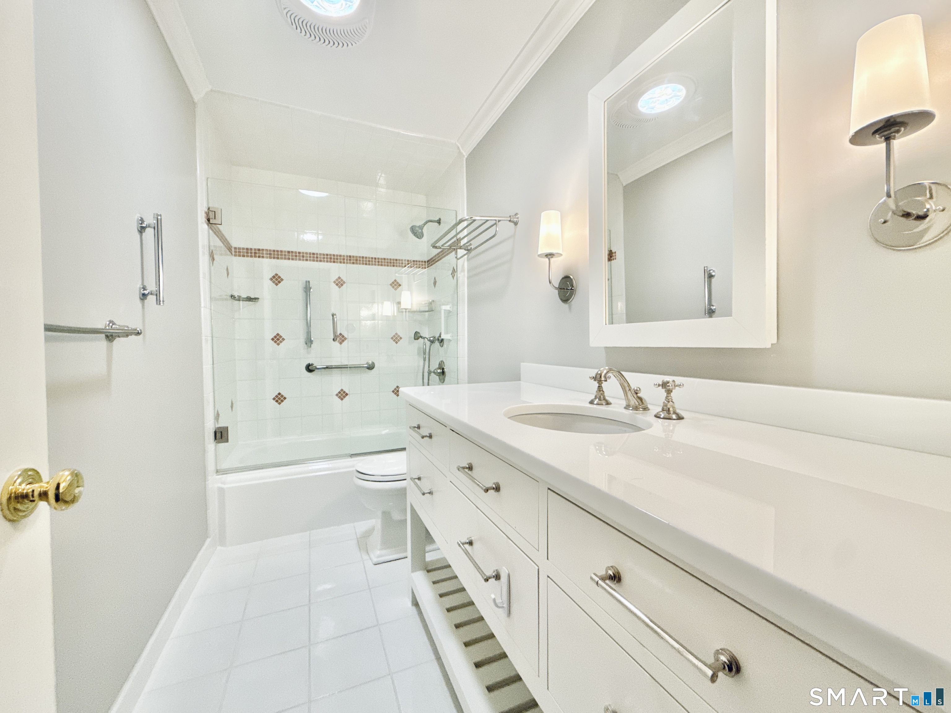 59 Bank Street New Canaan CT 06840