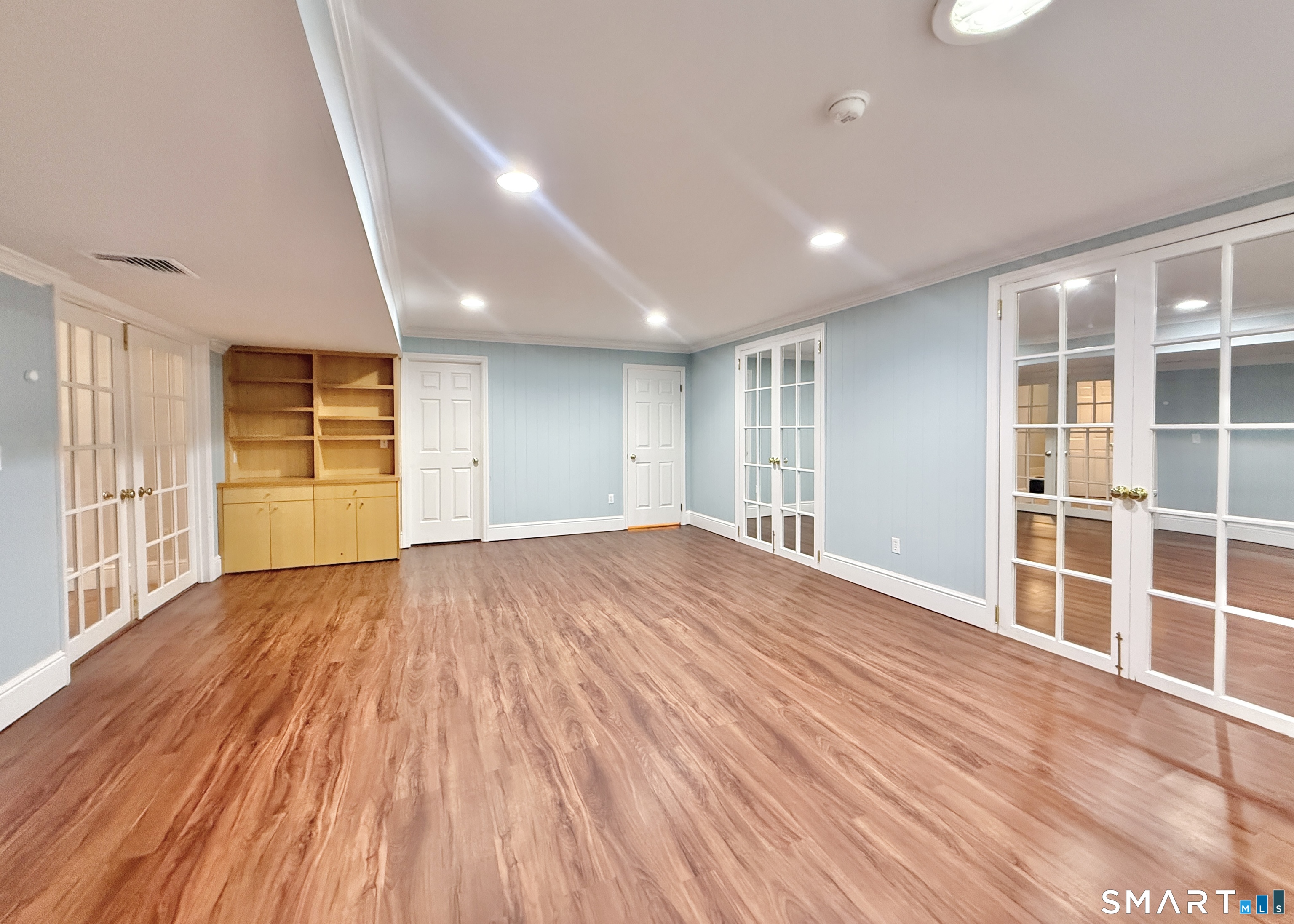 59 Bank Street New Canaan CT 06840