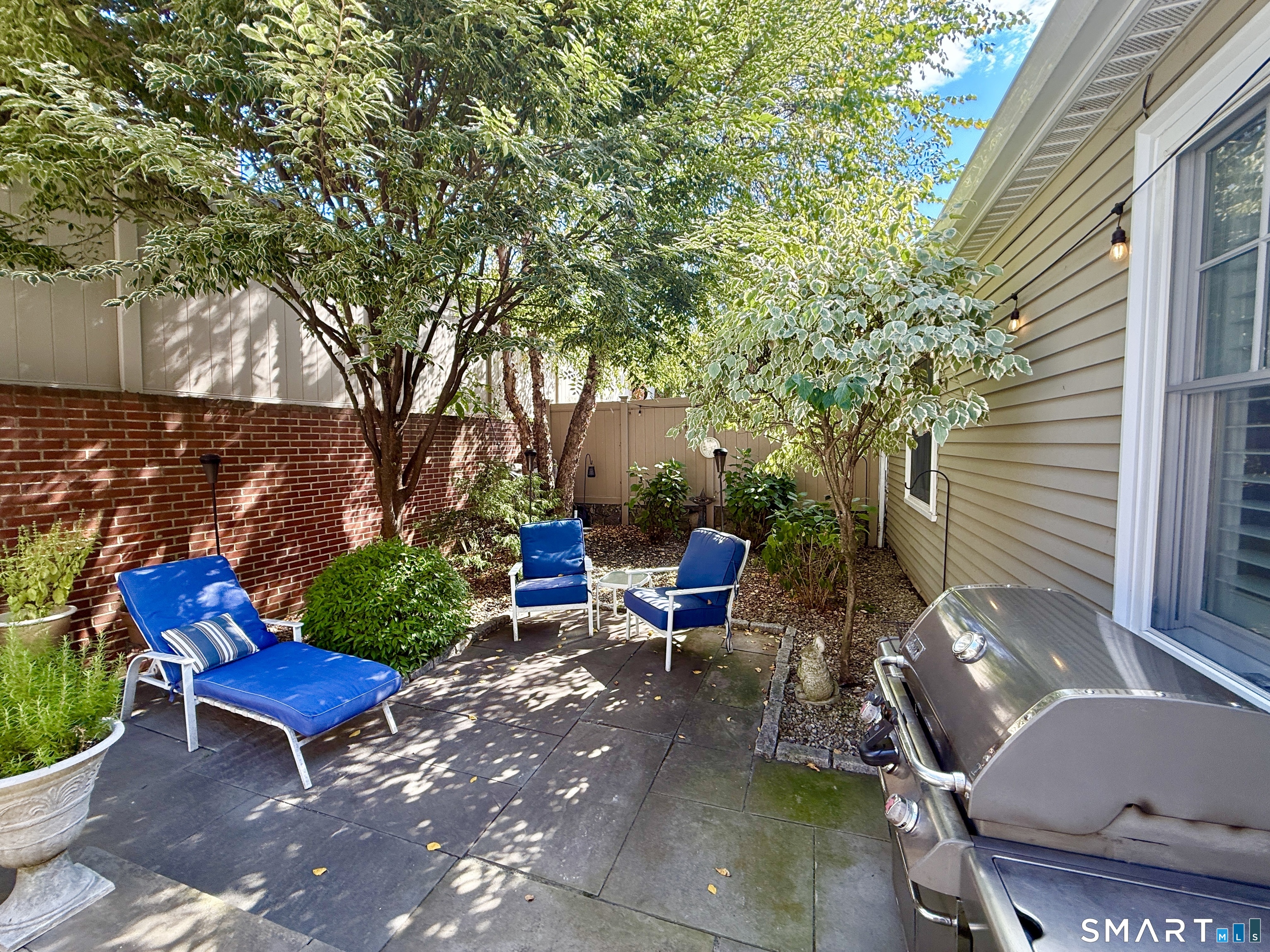 59 Bank Street New Canaan CT 06840