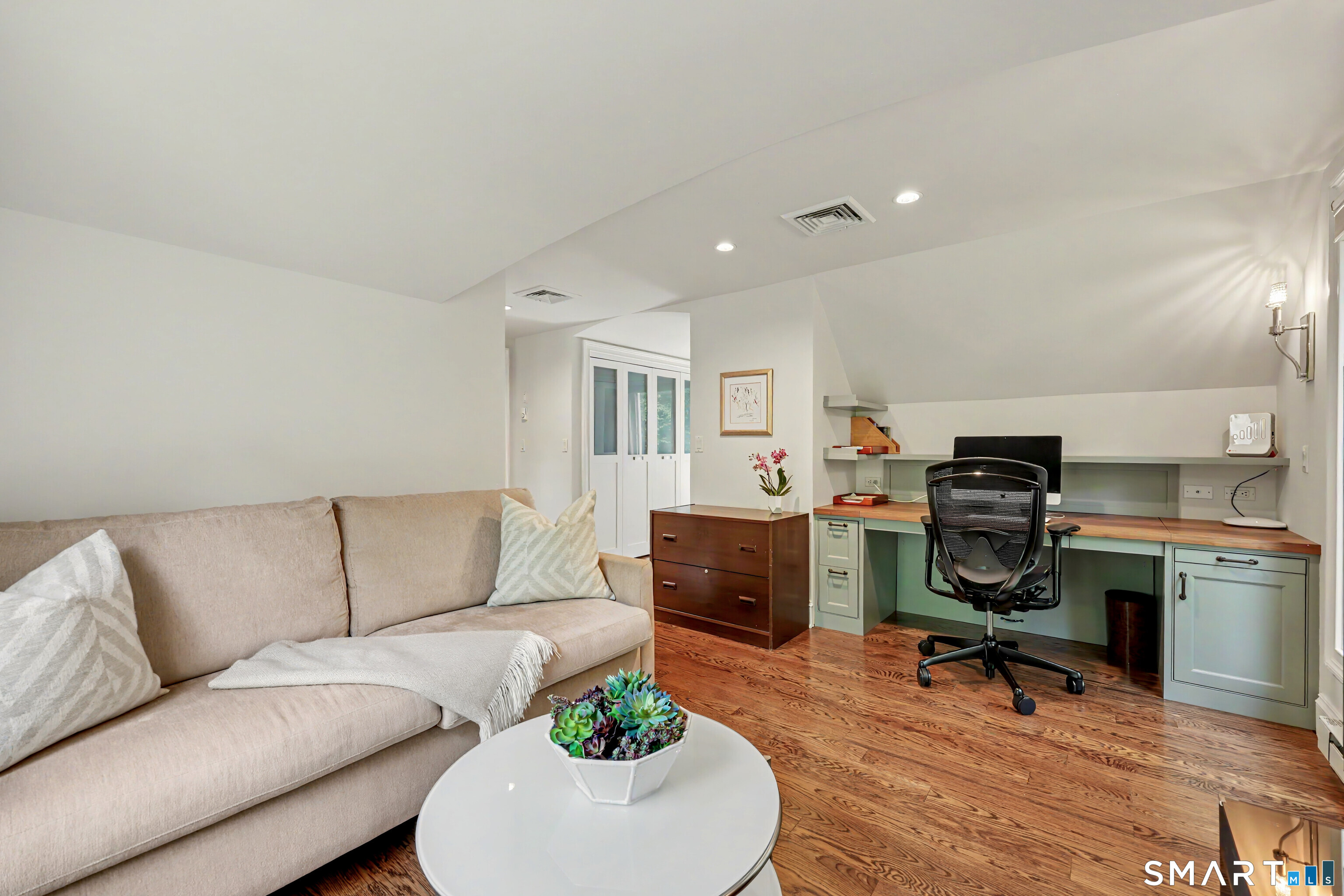 145 Oenoke Lane New Canaan CT 06840