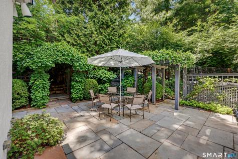 145 Oenoke Lane New Canaan CT 06840