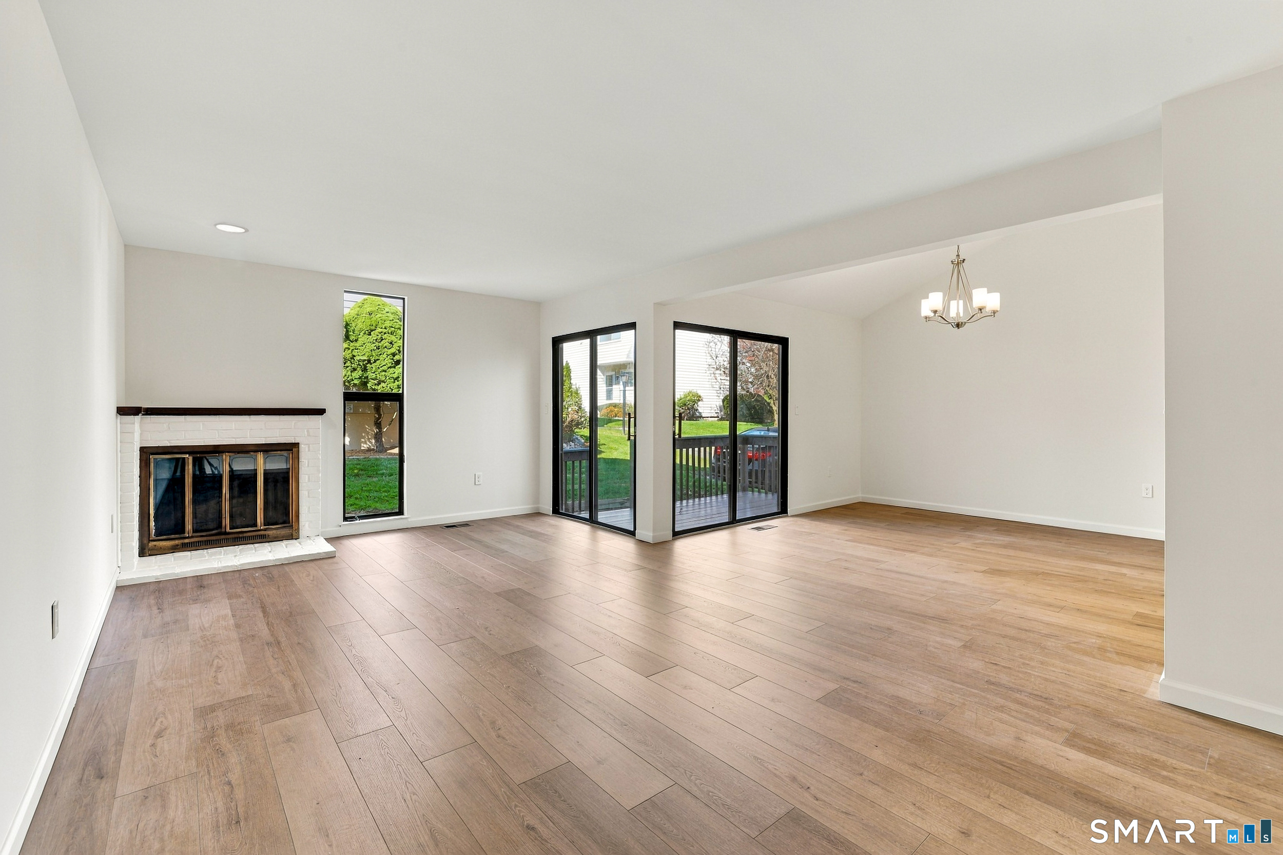 19 Monticello Drive Branford CT 06405