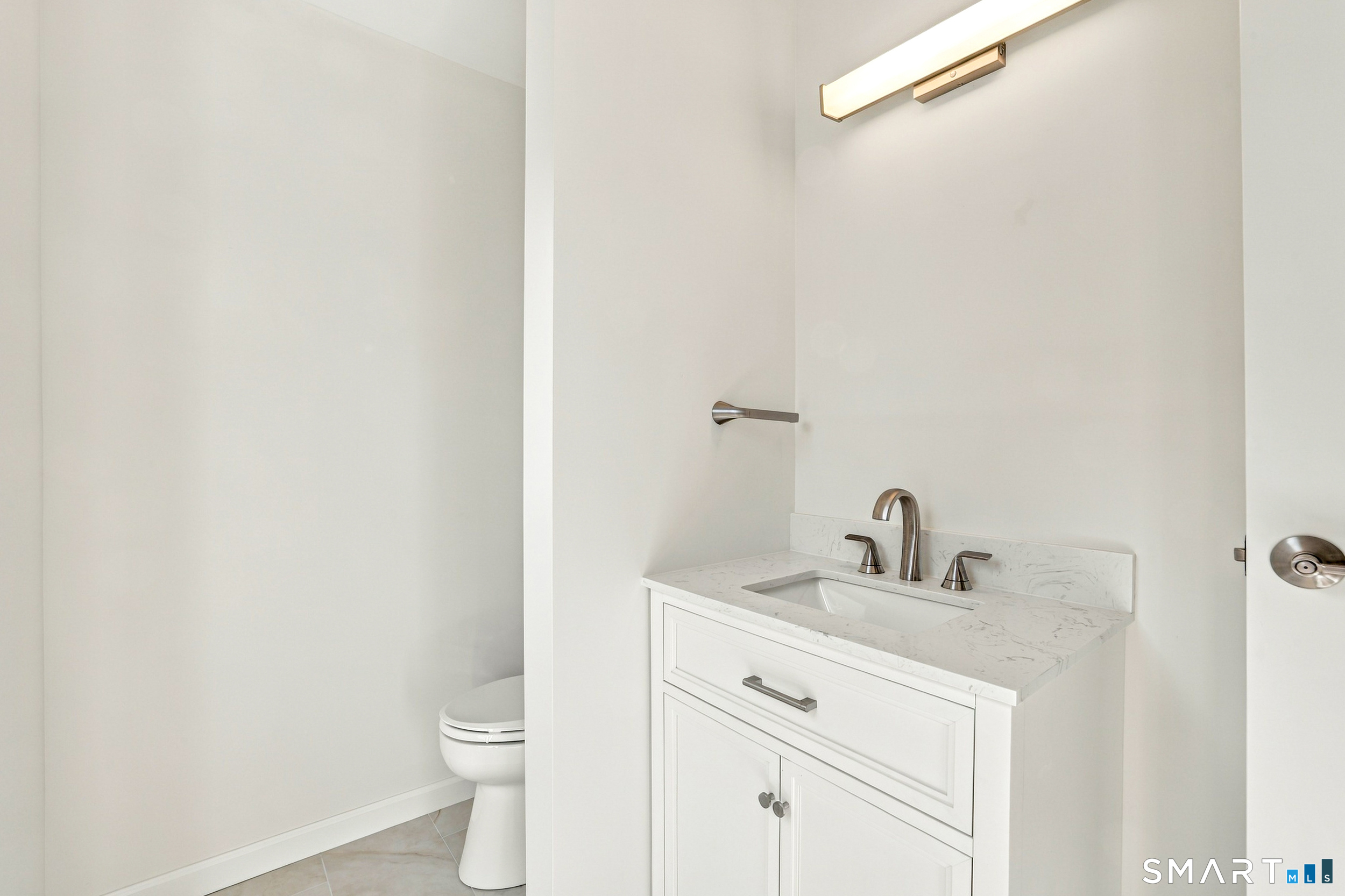 19 Monticello Drive Branford CT 06405