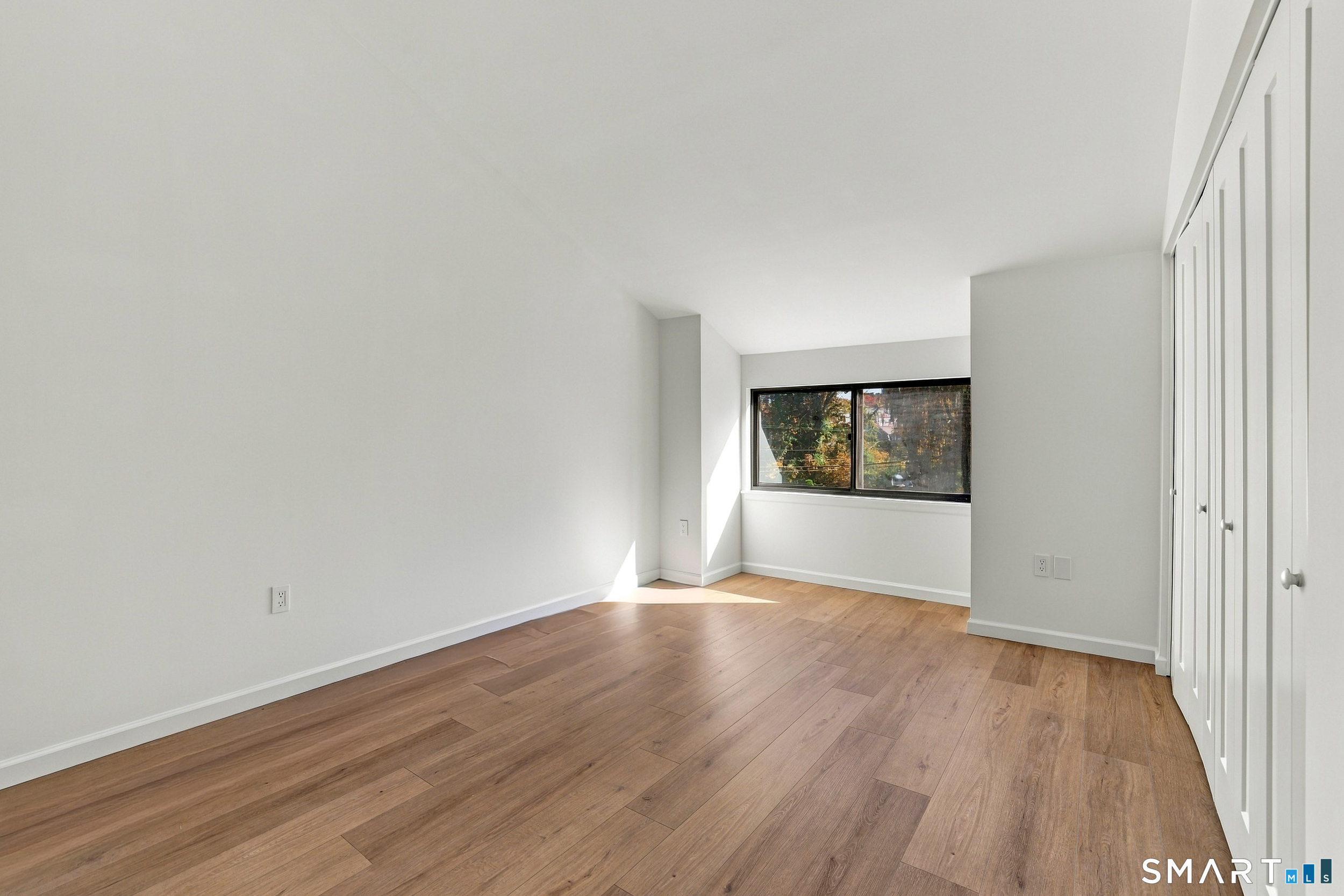 19 Monticello Drive Branford CT 06405