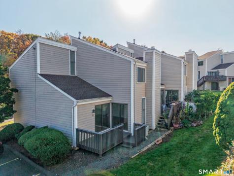19 Monticello Drive Branford CT 06405