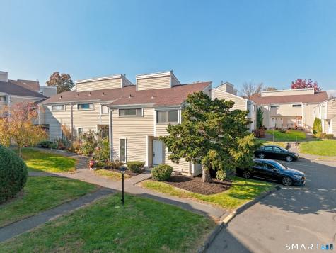 19 Monticello Drive Branford CT 06405