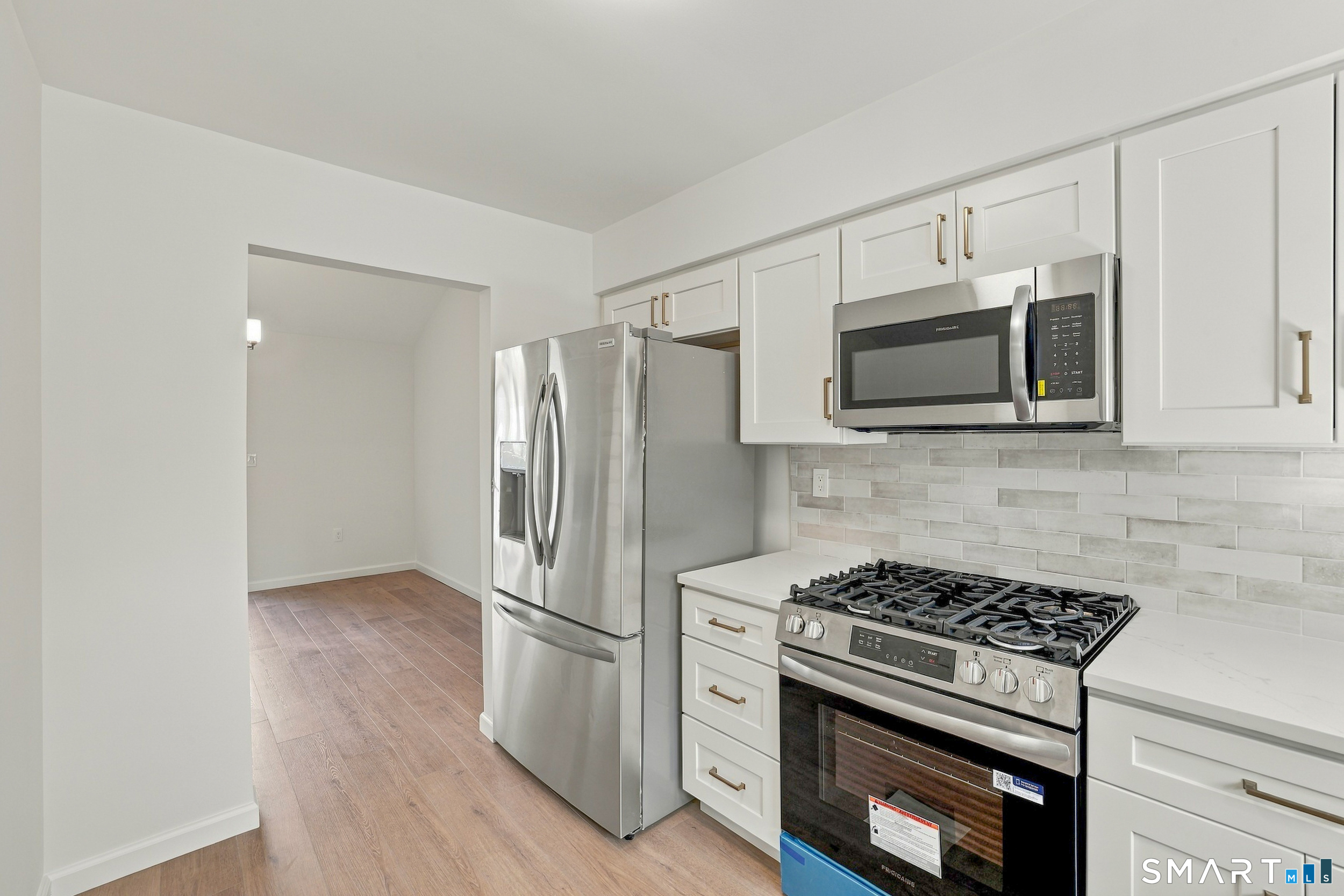 19 Monticello Drive Branford CT 06405