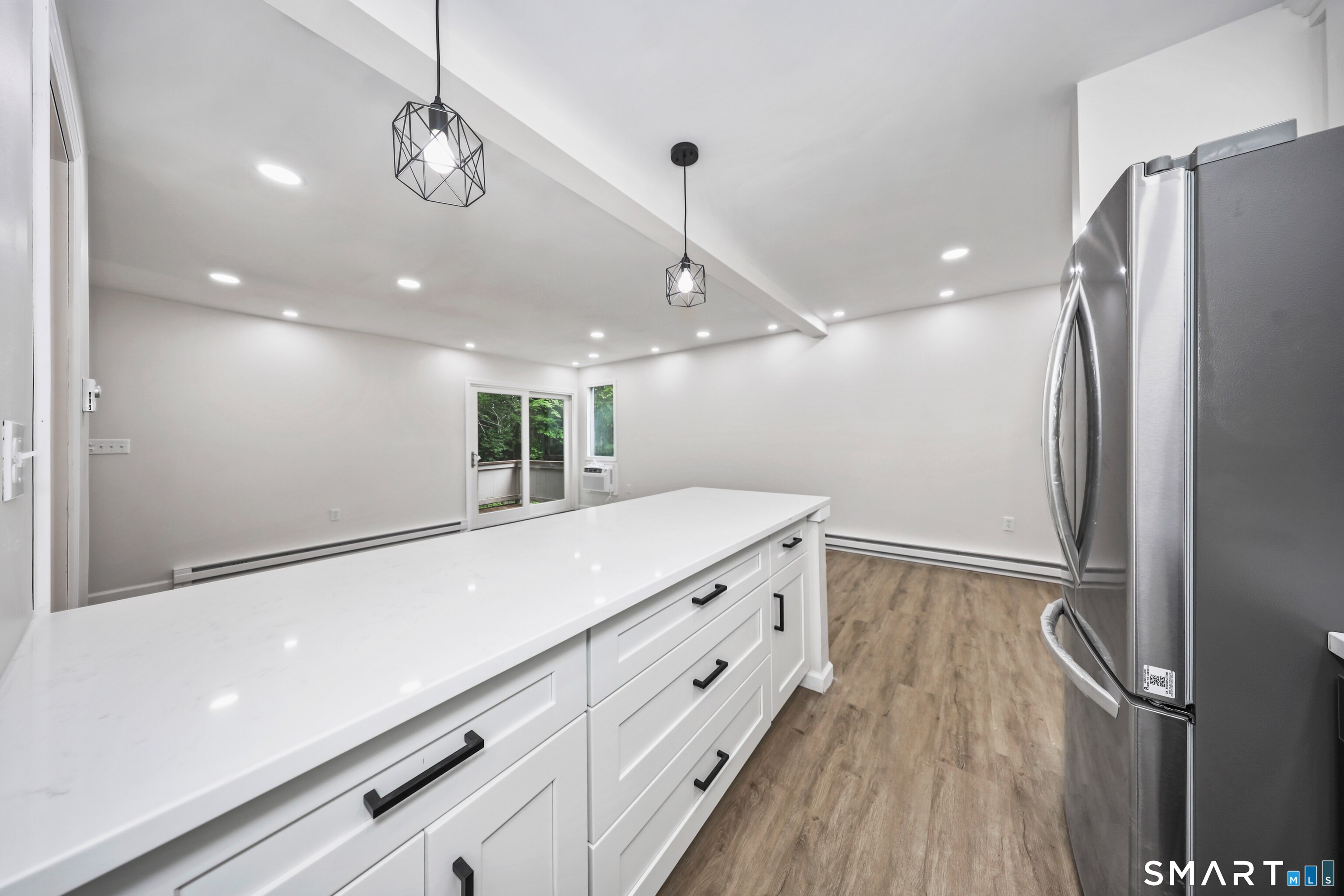 17 Wauwinet Court Guilford CT 06437