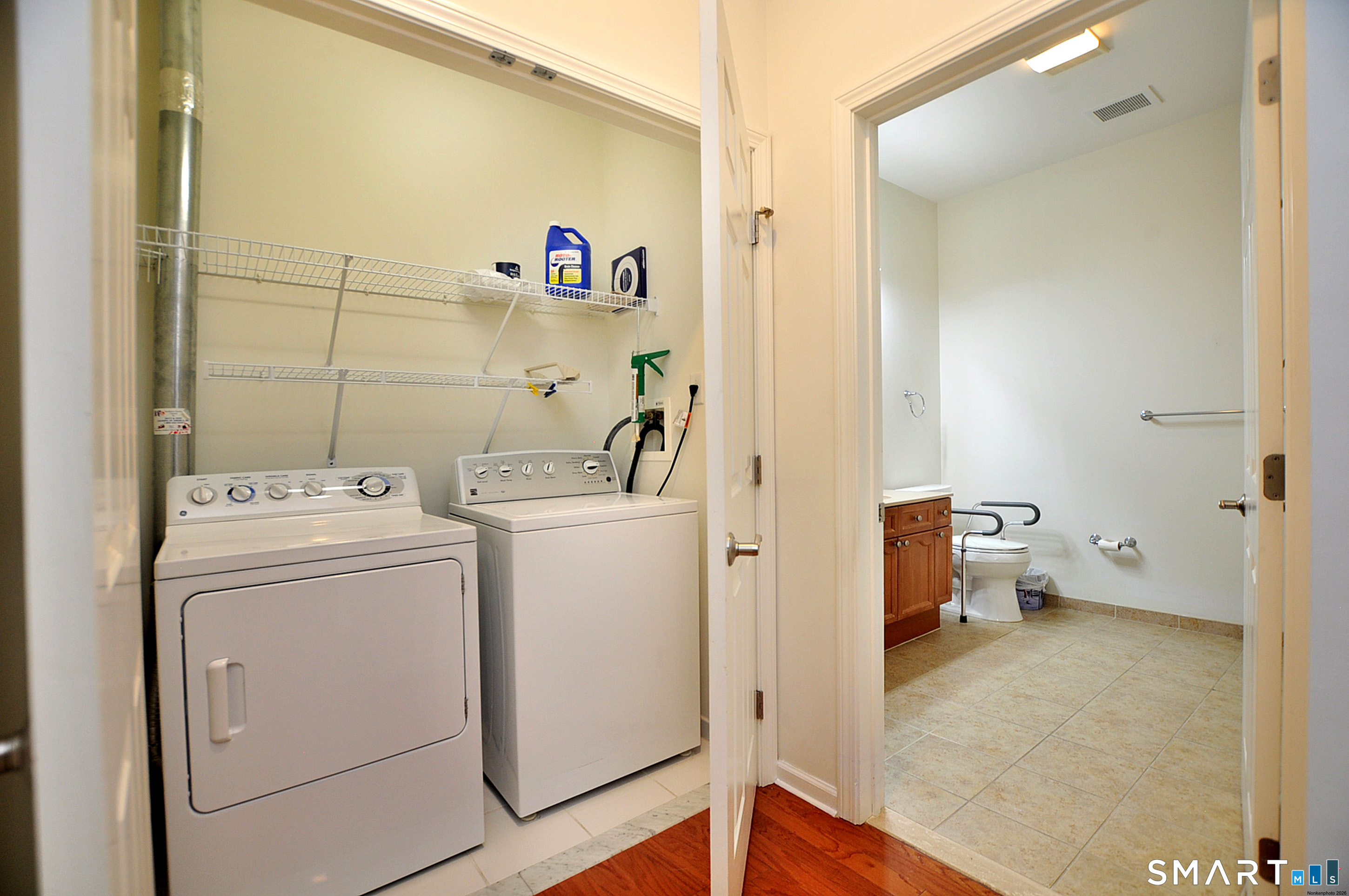1 King Philip Drive West Hartford CT 06117