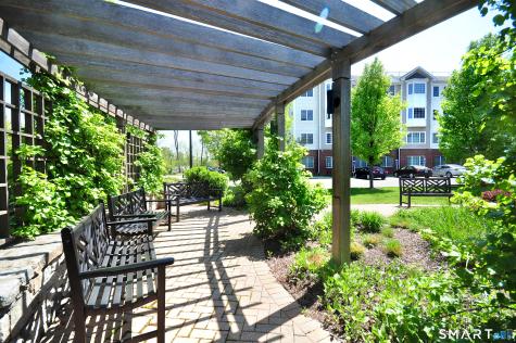 1 King Philip Drive West Hartford CT 06117