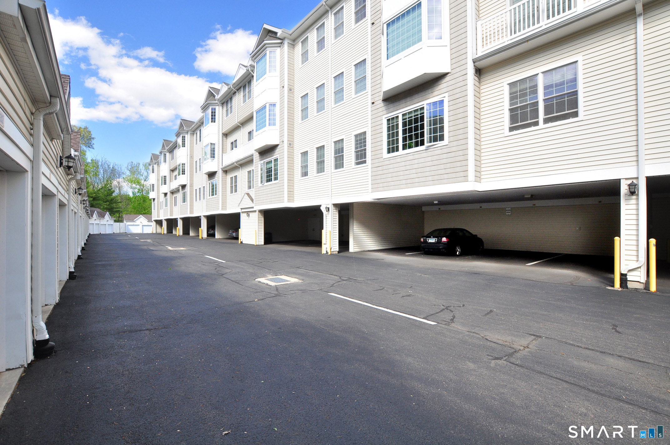 1 King Philip Drive West Hartford CT 06117