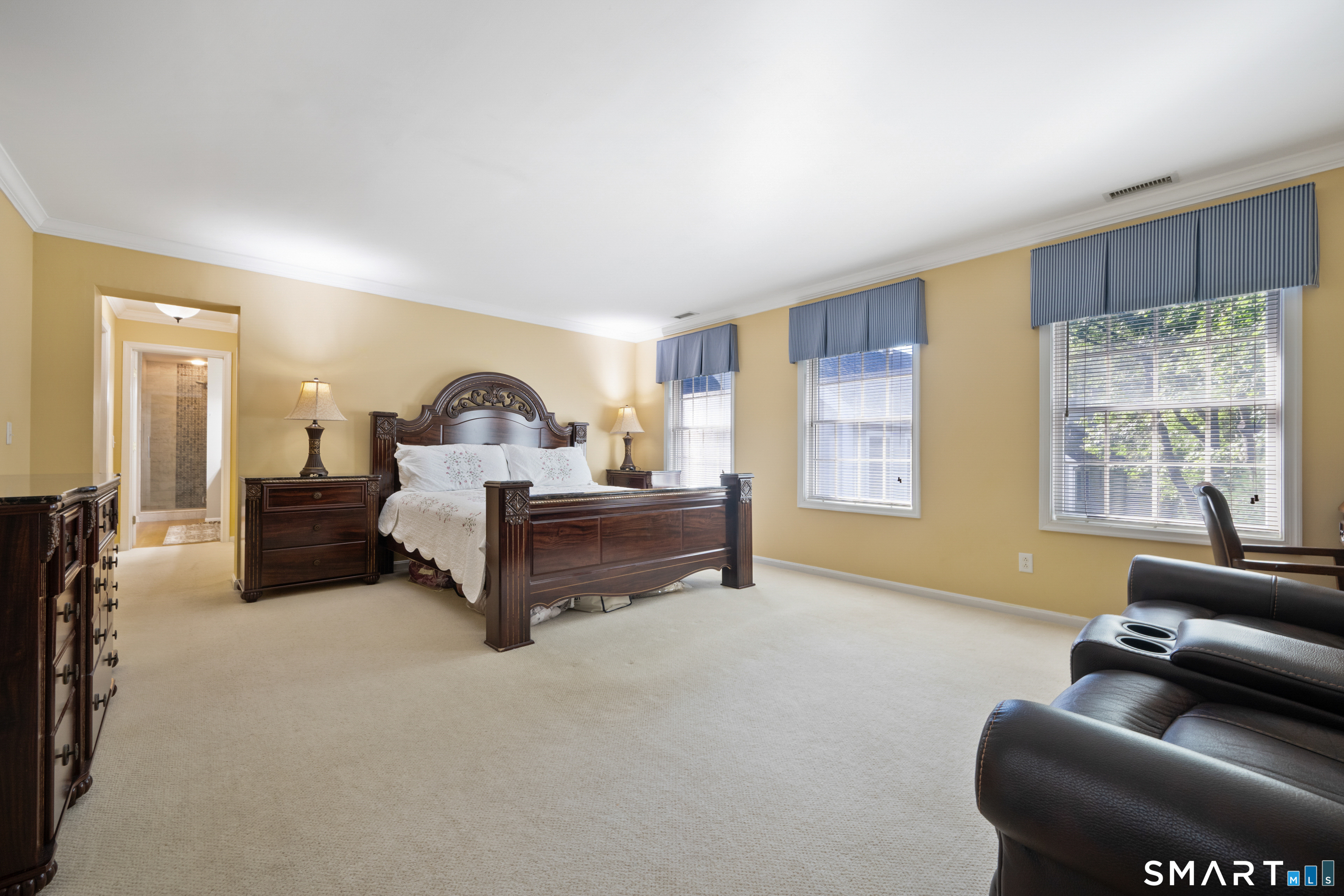 12 Crowne Pond Lane Wilton CT 06897