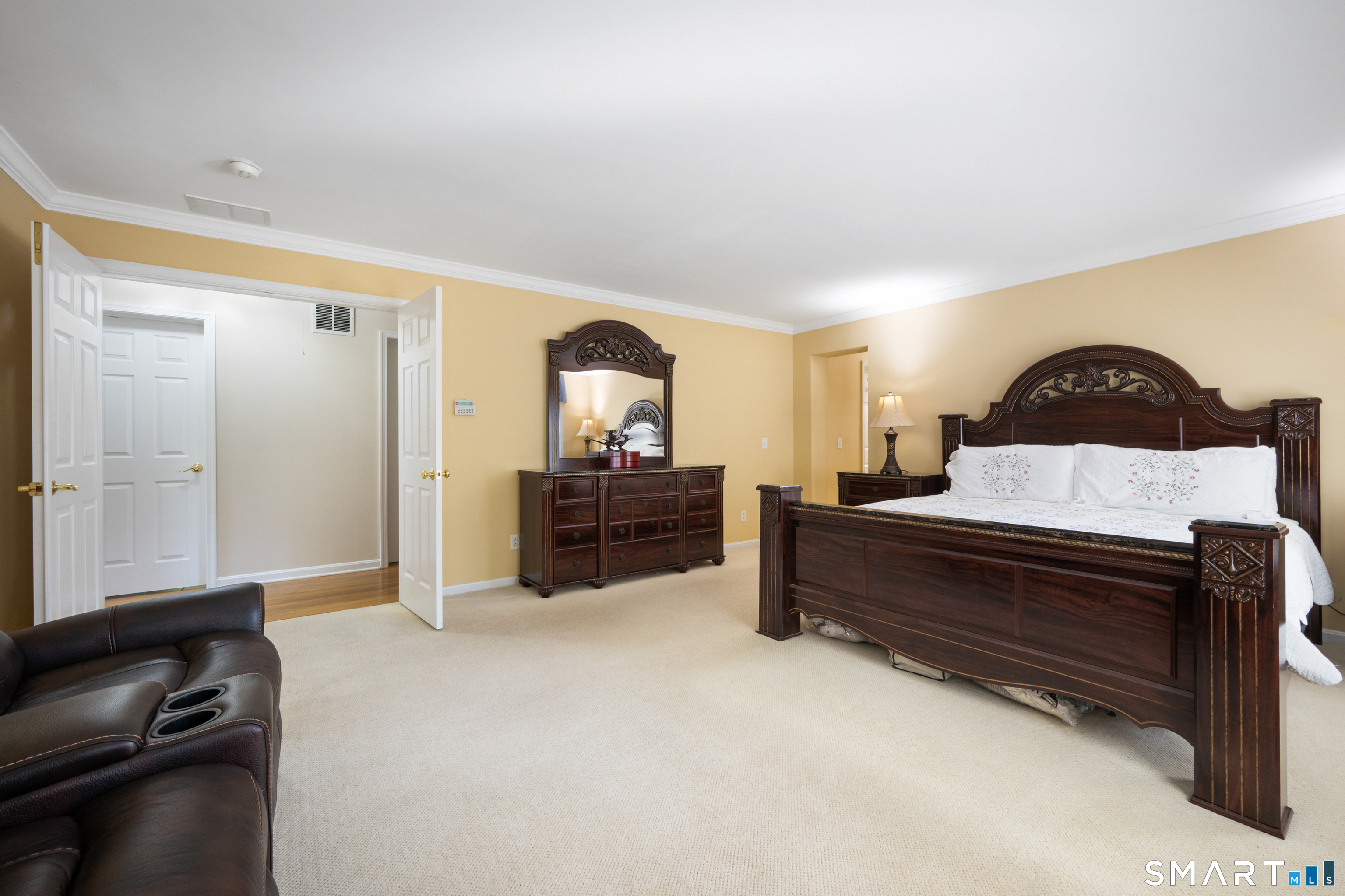 12 Crowne Pond Lane Wilton CT 06897