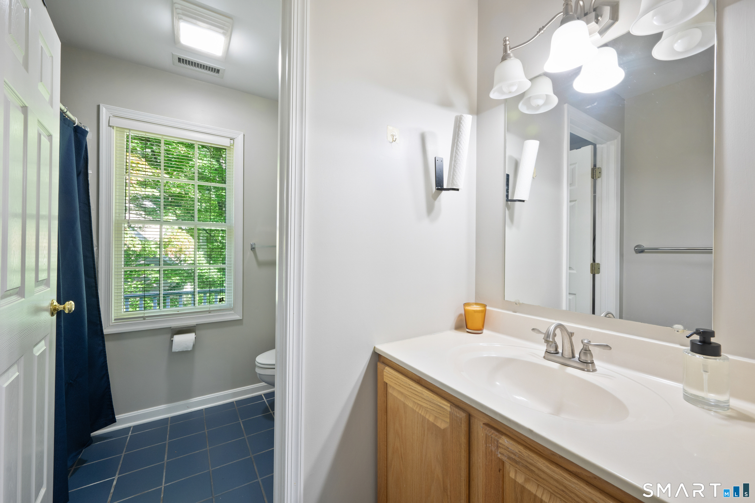 12 Crowne Pond Lane Wilton CT 06897