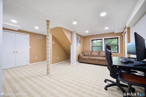 12 Crowne Pond Lane Wilton CT 06897